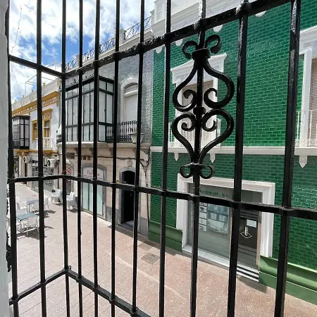 Casa Cristobal Colon Con Vistas A Semana Santa Y Fiestas Guest house
